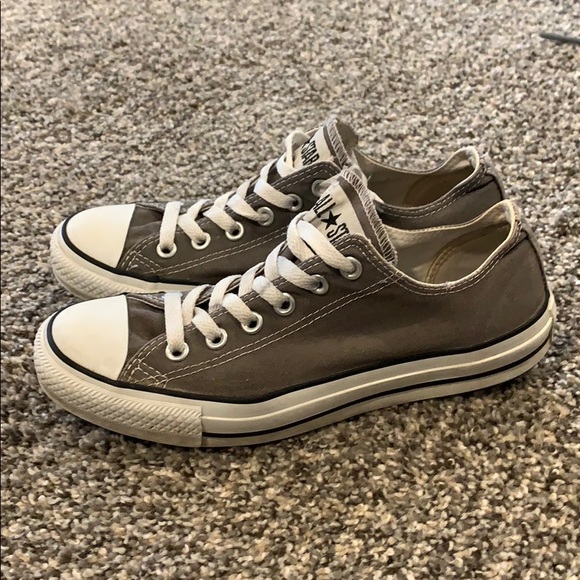 Converse - Picture 2 of 9